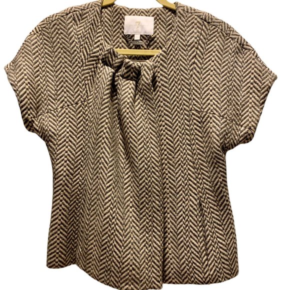 7 For All Mankind Jackets & Blazers - 7 For All Mankind Wool Short Sleeve Jacket/Vest (XS)